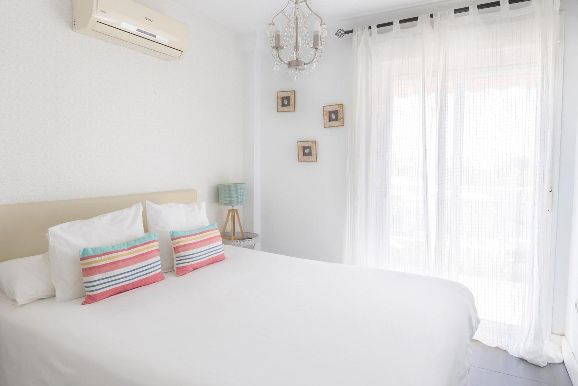 La Marina Suite Málaga Buitenkant foto